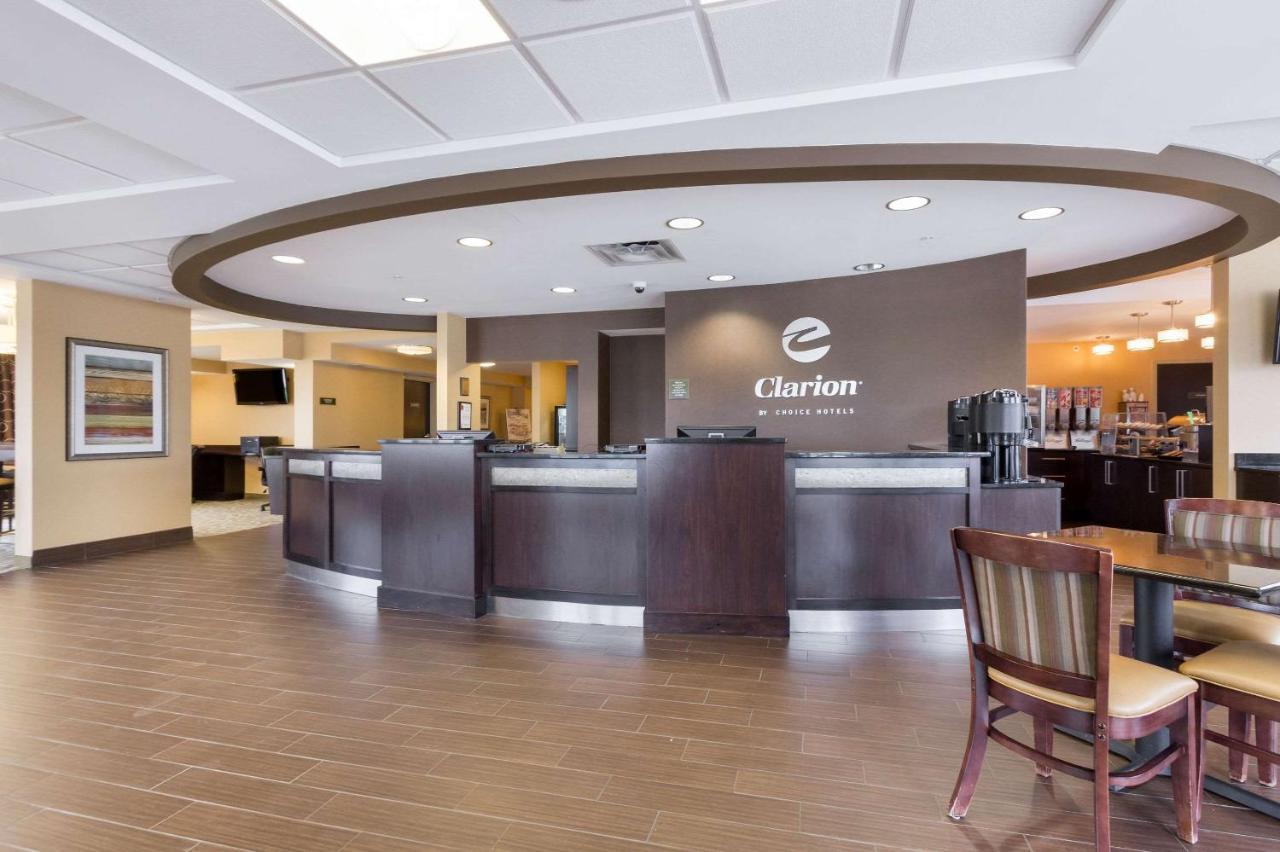 Clarion Hotel Beachwood-Cleveland Exterior photo